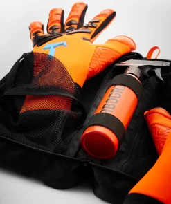 T1TAN Goalkeeper Bag Black- Sacs